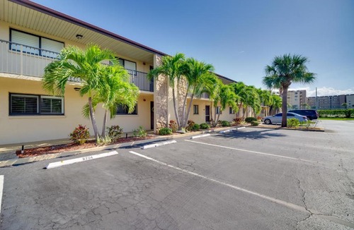 Cocoa Beach House | Cocoa Beach Condo w/Community Pool & Hot Tub!