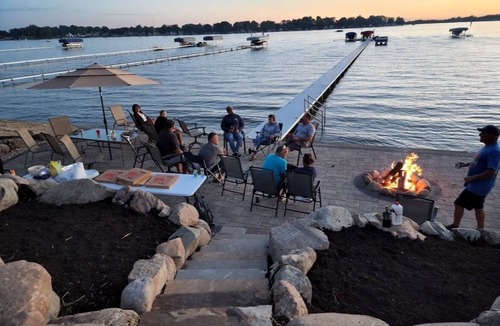 Coldwater House | Coldwater Lake Spacious Lake Drive Getaway