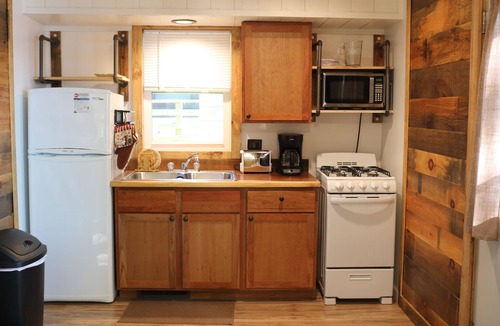 Chief Lake Cabin | Come and relax in a cozy 2 BR cabin on the Chippewa Flowage, Hayward, WI.