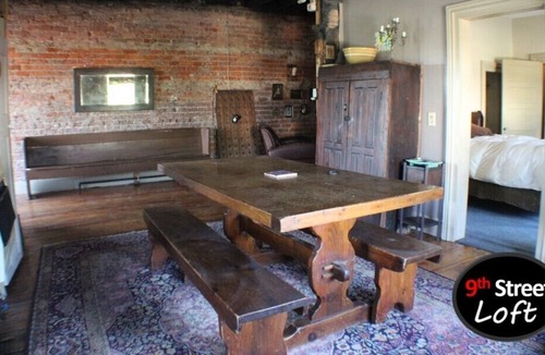 Etowah House | Come Enjoy a Unique Space 125 Year Old East TN Loft
