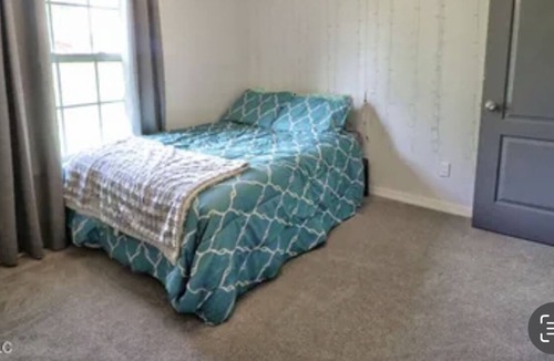 Moss Point House | Come see us at this beautiful secluded home with on site pond