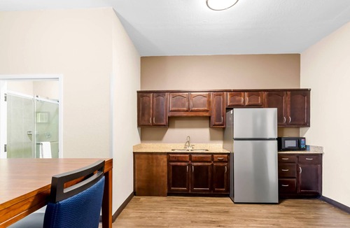 Grenada Hotel | Comfort Inn & Suites Grenada