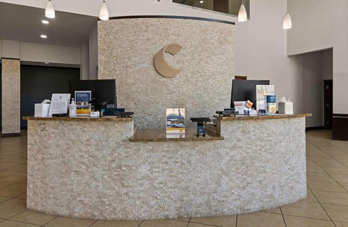Granbury Hotel | Comfort Suites Granbury