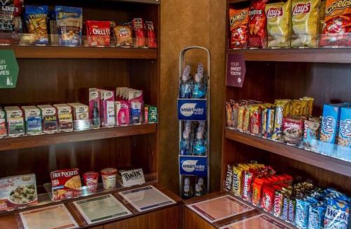 Far Southwest Hotel | Comfort Suites Portland Southwest