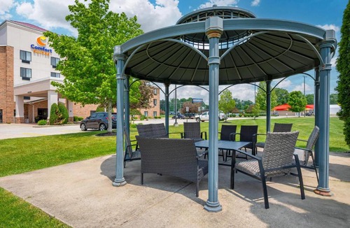 Saint Marys  Saint Joseph County Hotel | Comfort Suites South Bend Near Casino