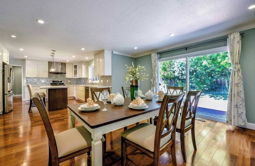 Santa Clara House | Comfortable 4BR Home｜Pet & Family Friendly｜Workspace & Relaxing Patio #41481