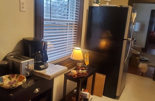 Detroit House | Comfortable Home Near Downtown Detroit - W Grand Blvd.