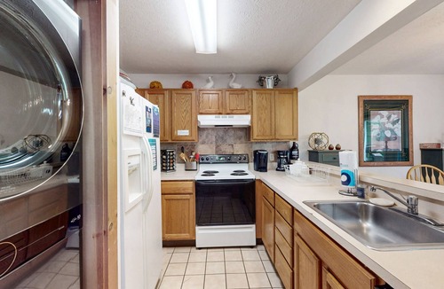 Tannersville House | Comfortable home with beautiful mountain views