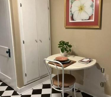 Freetown - Port Rico Apartment | Comfortable Private 1BR Retreat