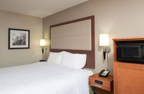 Thurston Hotel | Comfortable Stay w/Onsite Parking & Free Hot Breakfast, Perfect for UM Visits
