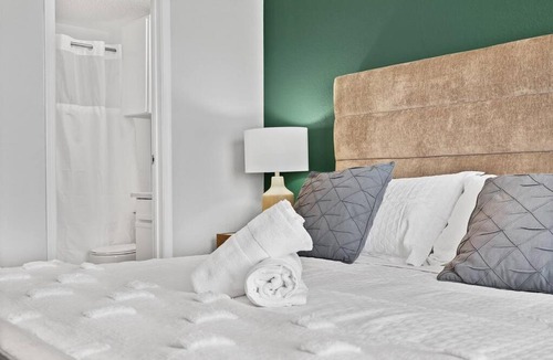 Milwood Apartment | Comfy 2BD Apt + King Bed - Cedar Park/North Austin