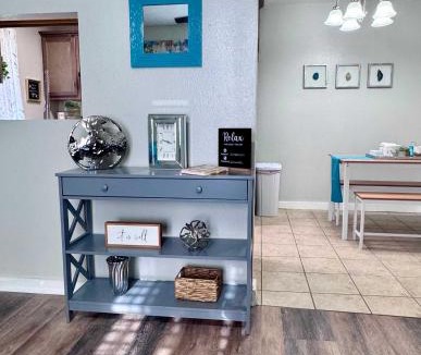 Nederland Apartment | Comfy 2BR 1BA Apt