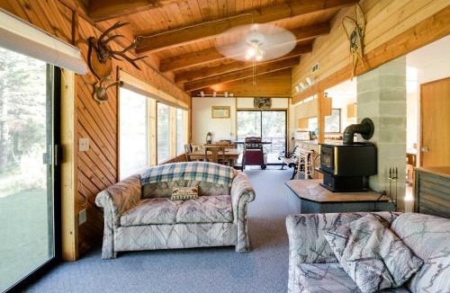 Okanogan House | Conconully Cabin on 42 Private Acres Near Hiking!