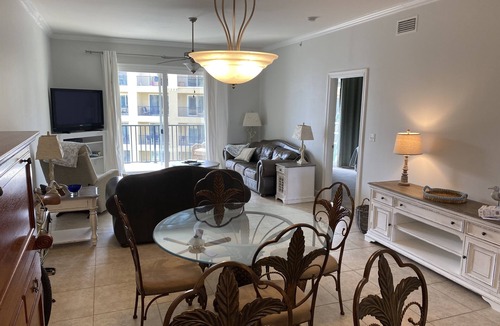 Henderson Point Condo | Condo On The Beach