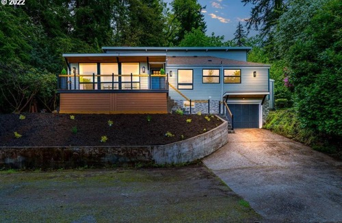 Friendly House | Contemporary 3bedroom/2 bathroom house close to UO