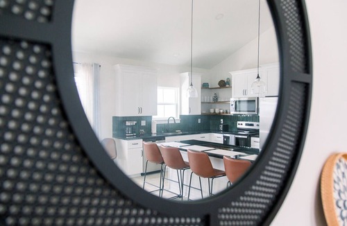 Gulfport House | Coral Cottage, new beach house w/heated pool