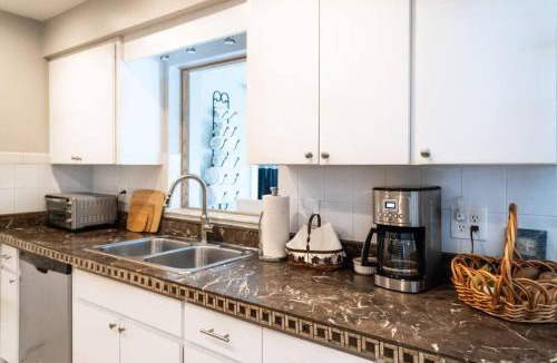 Baywood Village House | Coral Cottage pool gas firepit a 2bed 2bth sleeps 6