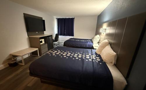 La Crosse Hotel | Coratel Inn and Suites By Jasper Lacrosse