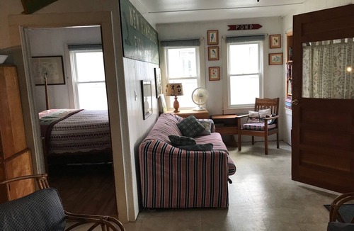 Franklin County Cottage | Cottage Directly on Lake Champlain