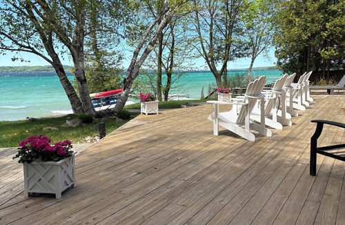 Clam River Cottage | Cottage on TORCH LAKE! AUGUST 22 week OPEN!