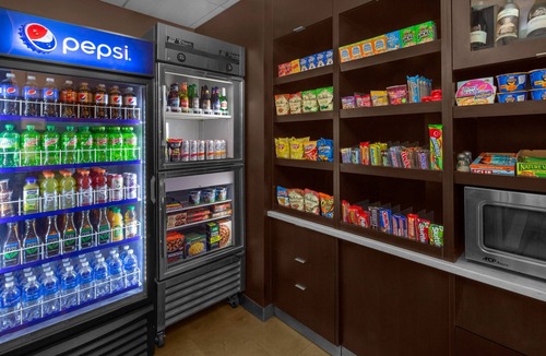 Brighton Hotel | Courtyard by Marriott Detroit Brighton