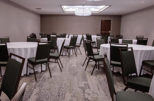 Hickory Hotel | Courtyard by Marriott Hickory