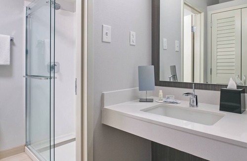Indianapolis Hotel | Courtyard by Marriott Indianapolis Castleton