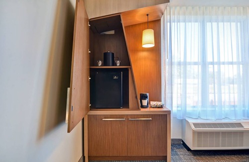 Madison Hotel | Courtyard by Marriott Jackson Madison