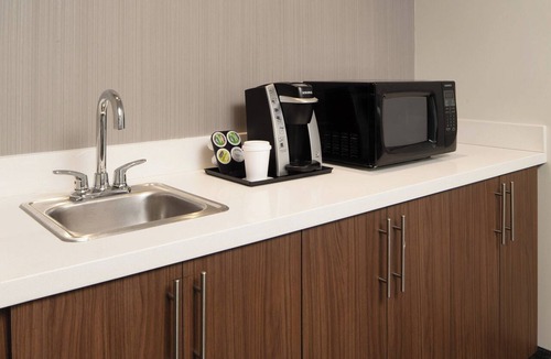 Milton Hotel | Courtyard by Marriott Lafayette South