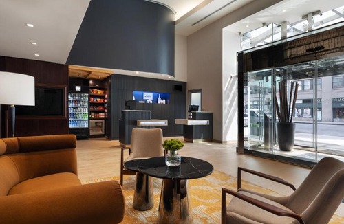 Hudson Square Hotel | Courtyard by Marriott New York Manhattan/Soho