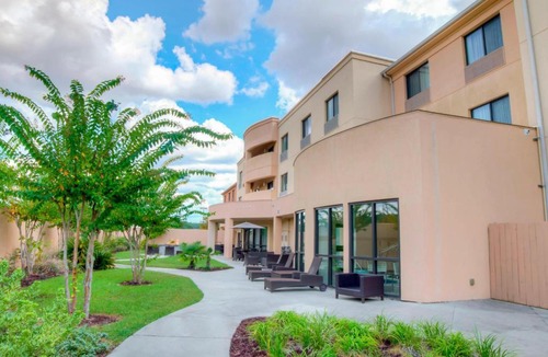 Spanish Fort Hotel | Courtyard by Marriott Mobile Daphne Eastern Shore