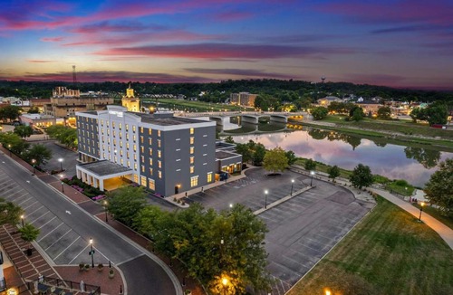 Lindenwald Hotel | Courtyard Hamilton