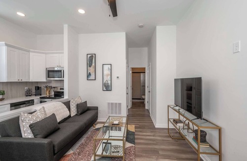 Covington Condo | Covington Charm 201