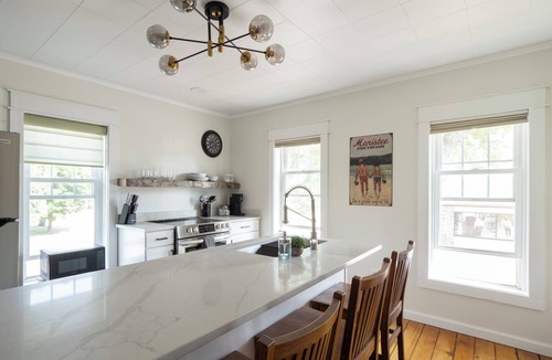 Manistee Apartment | Cozy 1+ Bedroom Haven with Charm and is a block from downtown!