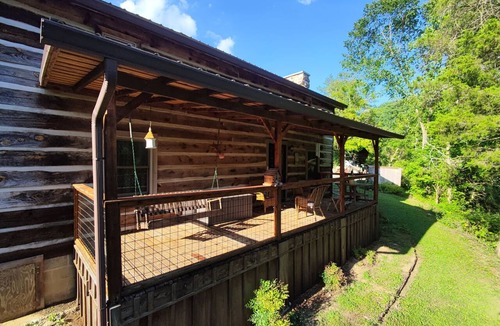 Tazewell Cabin | Cozy Cabin, Firepit, Lake Nearby