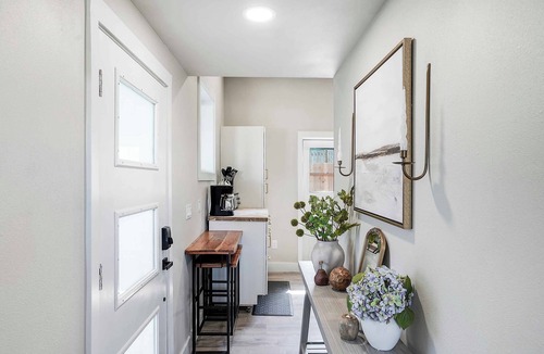 West Salem Apartment | Cozy Castle for extended stay ~ pet friendly! laundry, kitchenette, private yard