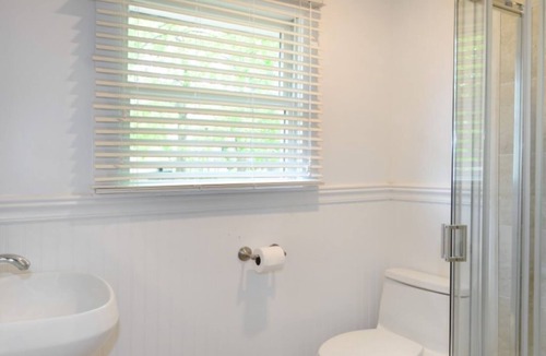 Baiting Hollow Cottage | Cozy Cottage On Long Island Sound Just Steps To Beach