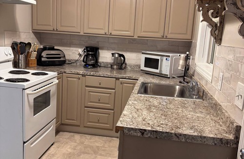 Longview House | Cozy & Fully Equipped Home in Downtown Longview