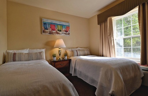 Pembine Hotel | Cozy Group Stay | Free Parking, Pool, Gym, & Riverside Adventures Nearby