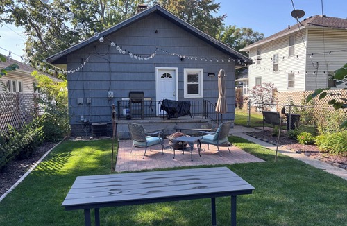 Northeast South Bend House | Cozy Home, 25 minute walk to the stadium