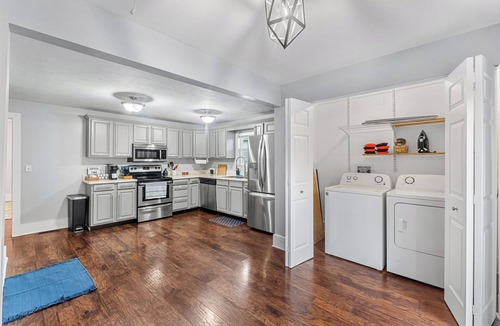Northeast South Bend House | Cozy Home short walk from ND campus