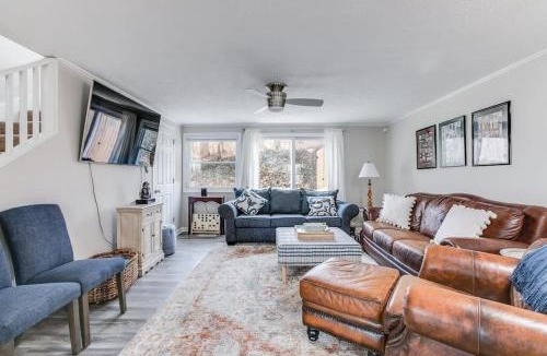 South Bend House | Cozy Home w Sonos 9 Min Walk to Notre Dame