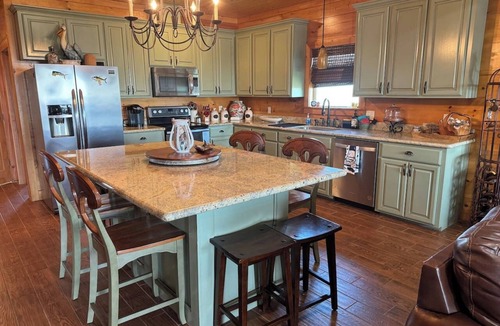 Holly Beach House | Cozy House with Ocean view perfect for big groups.