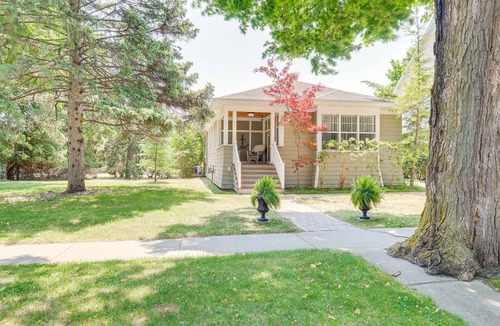 Frankfort House | Cozy Michigan Retreat w/Deck & Gas Grill!