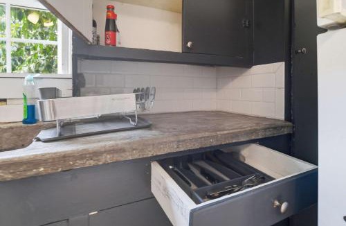 Freetown - Port Rico House | Cozy Private Room Heart of Downtown