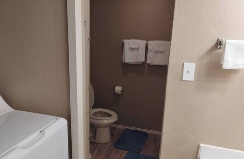 Fort Worth House | Cozy & Quant: Spacious 4-bedroom townhome in delightful Fort Worth.