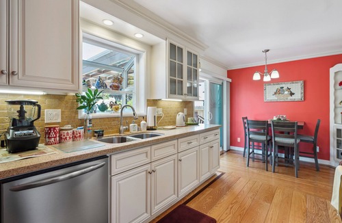 Davis Tract House | Cozy Ranch-Style House w/Zen Garden