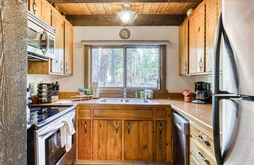 Sunriver Cabin | Cozy & Secluded Sunriver Cabin with SHARC Access - Surrounded by Beauty & Nature
