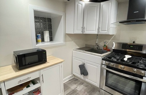West Englewood Apartment | Cozy Spacious Garden Unit