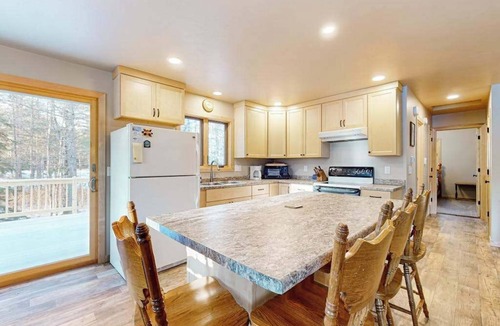 Manitowish Waters House | Cozy tree-lined home located near town, lakes, walking & bike trails, w/firepit